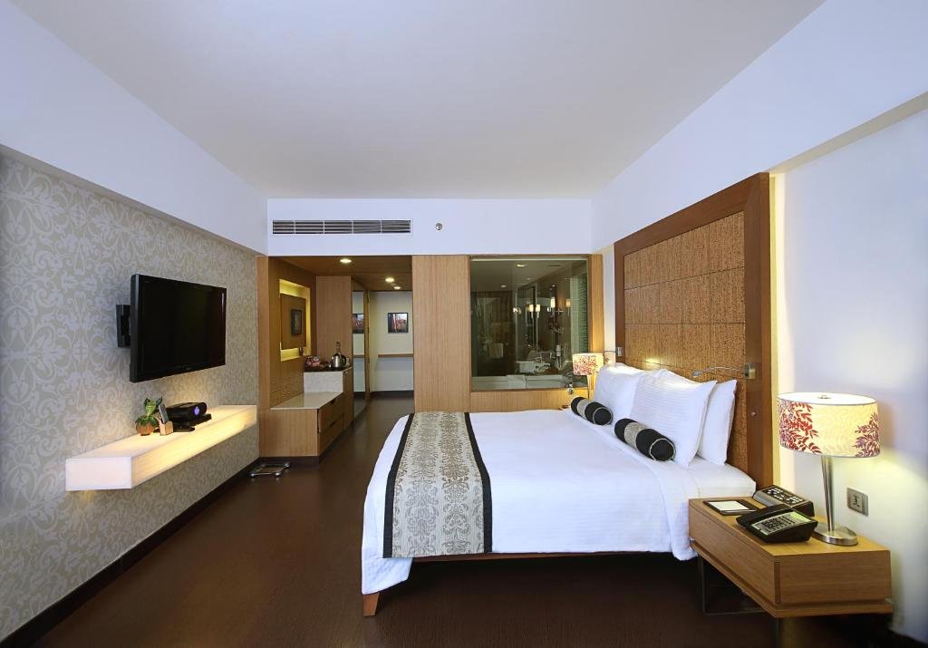 Fortune Select SG Highway Ahmedabad