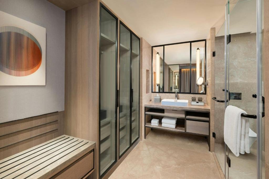 Courtyard By Marriott - Le Meridien Ahmedabad