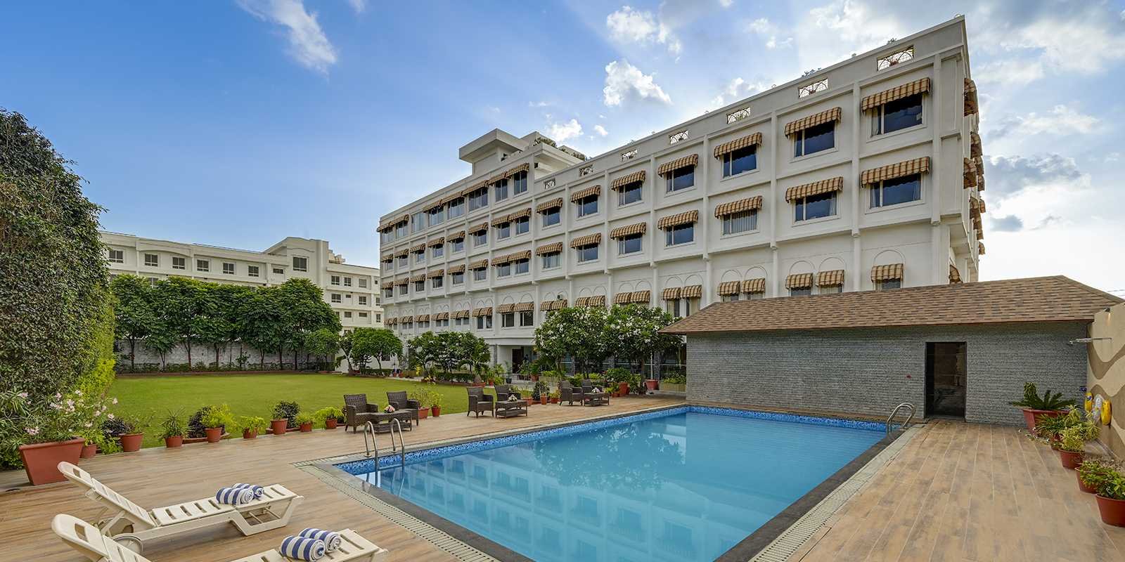 Valley View Resort and Spa by Traavista