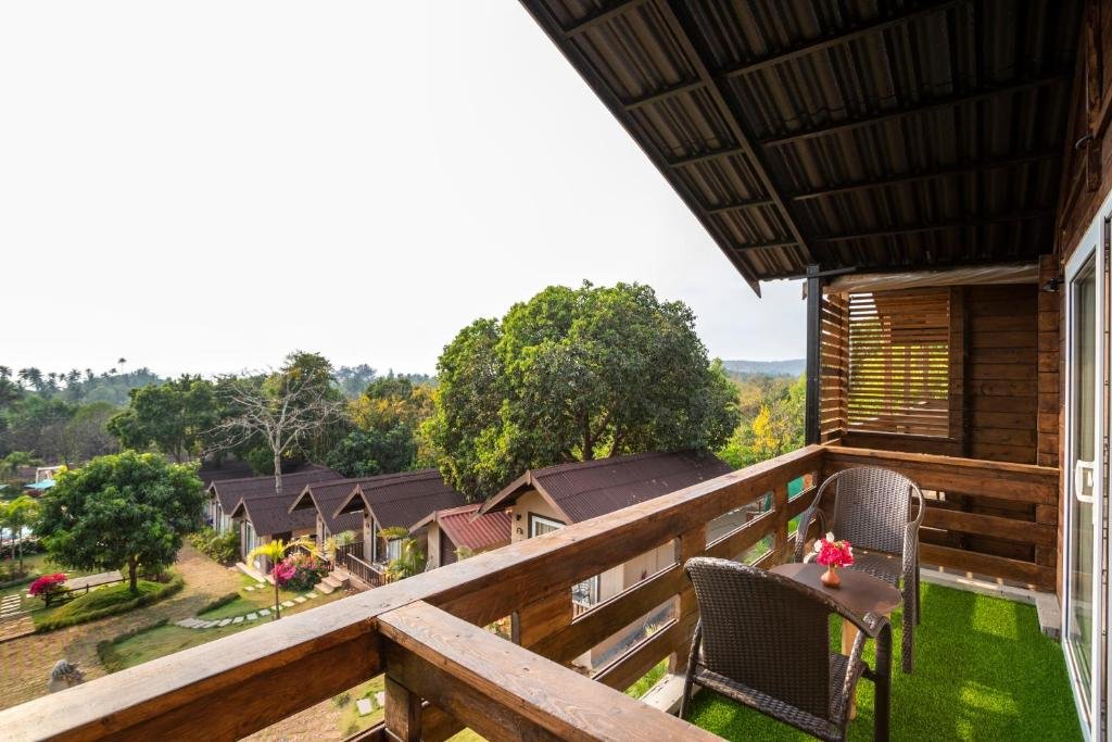 Stone Wood Resort Mandrem