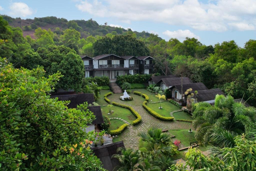 Stone Wood Resort Mandrem