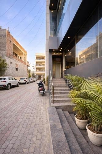 JBS Comfort Residency Zirakpur Chandigarh