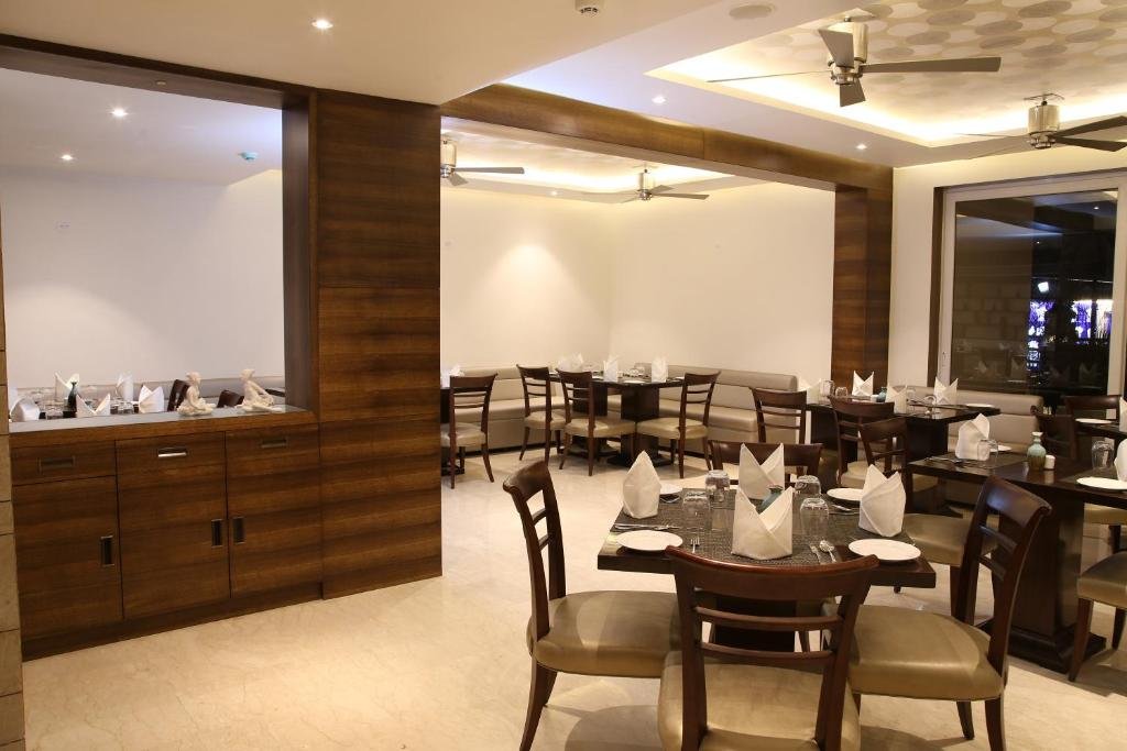 Lemon Tree Hotel Candolim, Goa