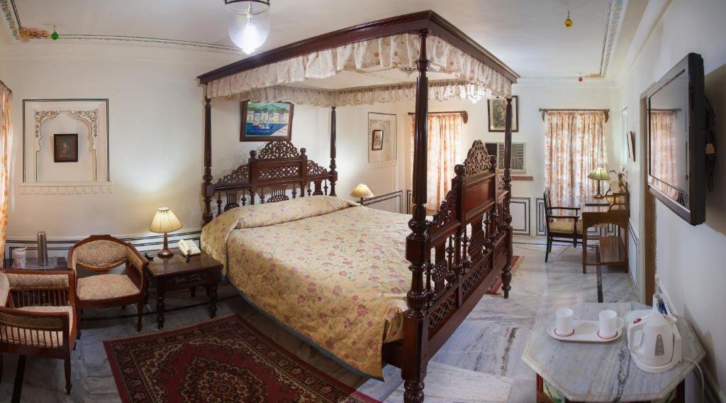 Hotel Pushkar Palace