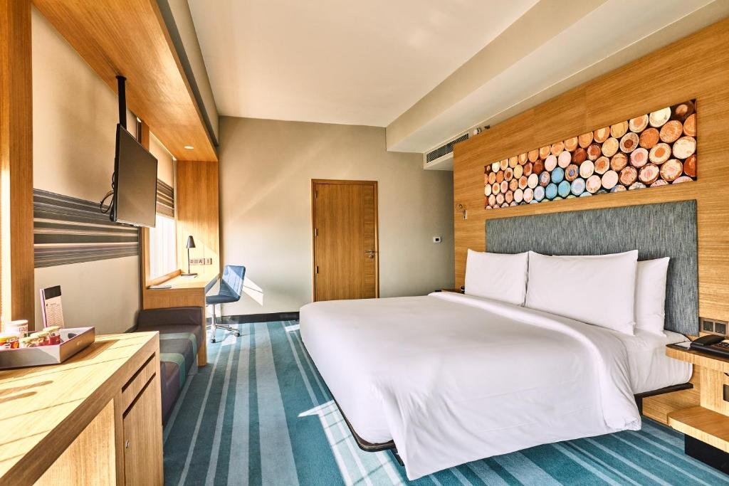 Aloft by Marriott New Delhi Aerocity