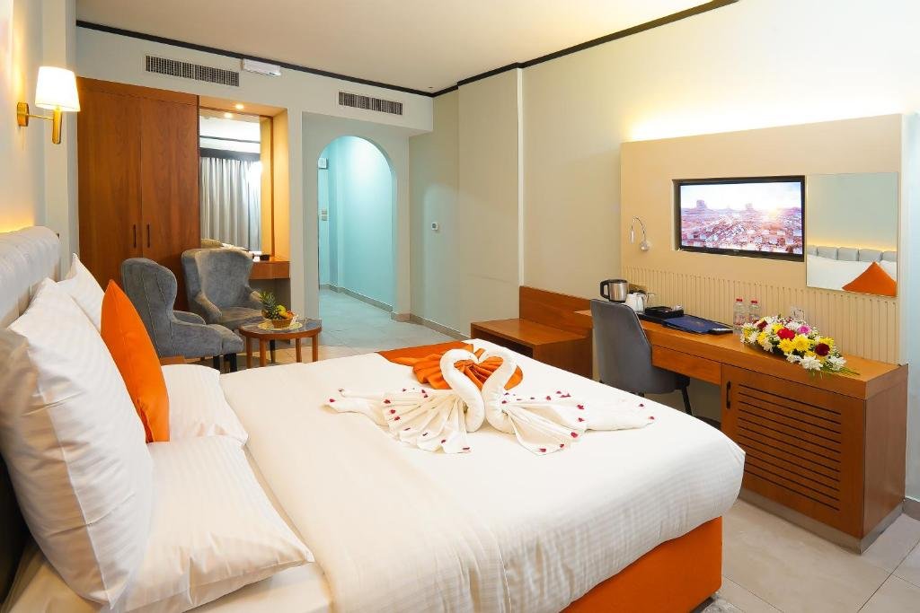 Emirates Concorde Hotel & Suites